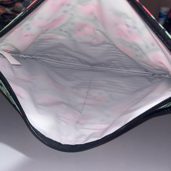 NWT Morgan Home WATERMELON Water Resistant Beach Case TOUCHSCREEN compatible - Picture 5 of 7